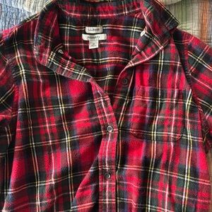 L.L. Bean red plaid long sleeve flannel shirt relaxed fit.